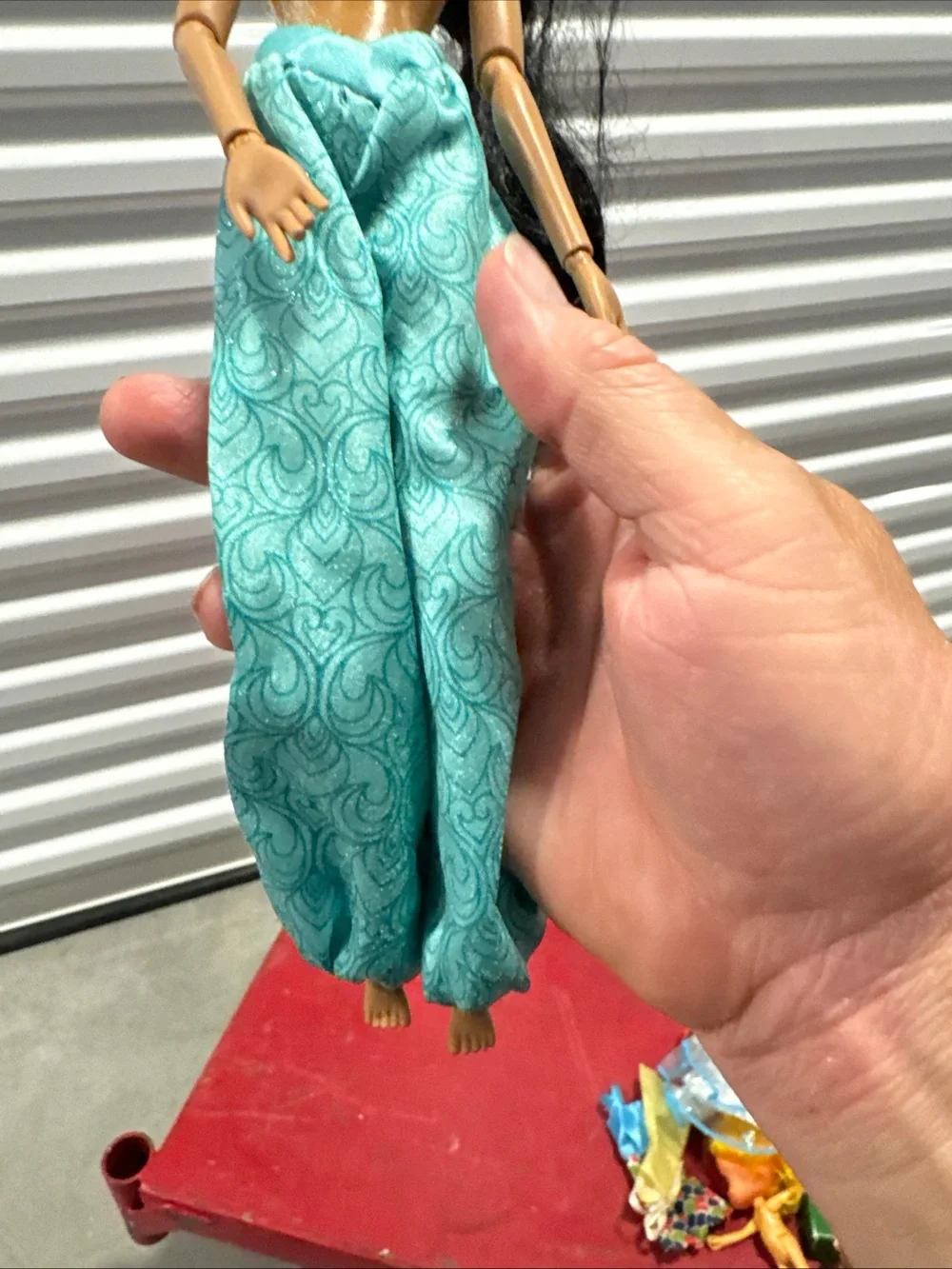 Jasmine from Aladdin, Disney princess doll Disney stores 2010s